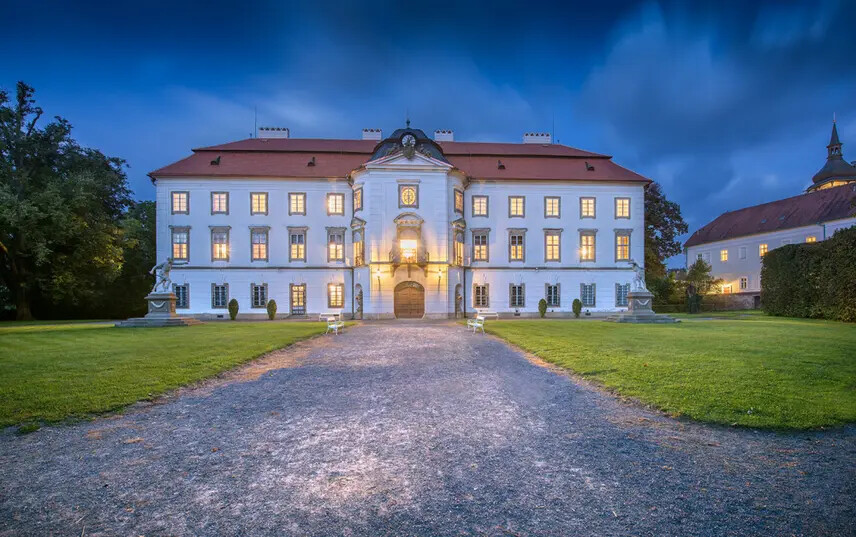 Zámek Vizovice Zámek Vizovice